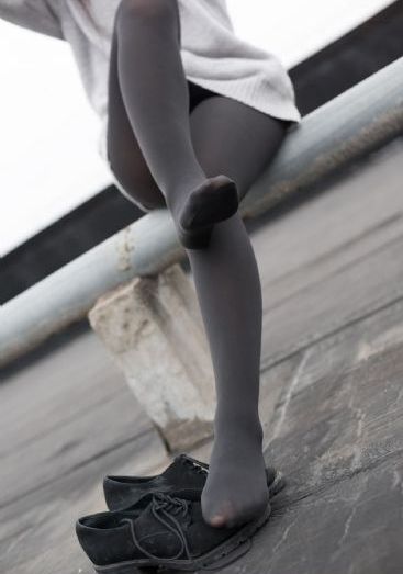 欧美女孩手机壳_BD韩语全集免费播放