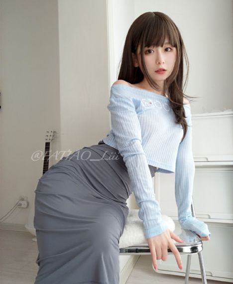 亚洲换脸一区_BD全集免费观看