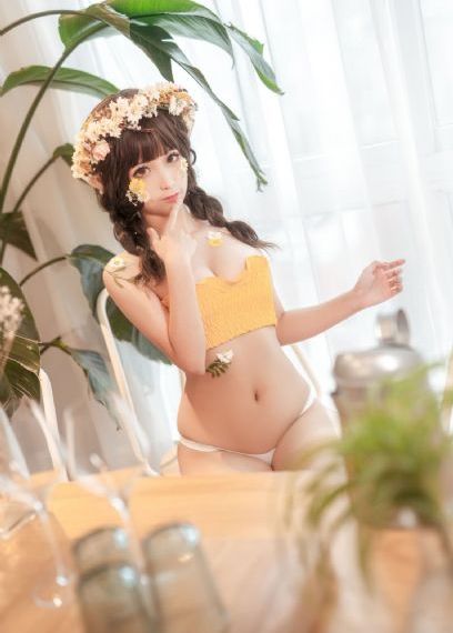 欧美美胸_剧情片高清完整版