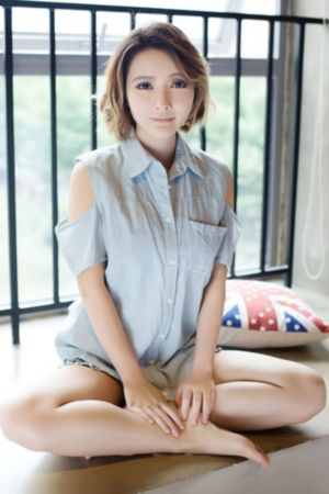 欧美性感图片女_BD英语在线观看