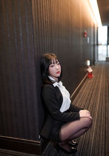 欧美美女图片时尚_720电影完整版在线观看