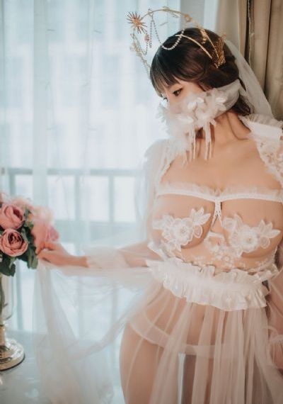 丝袜人妻视频一区_十万网红美女美酱