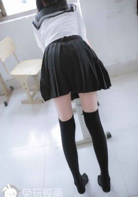 欧美喷潮另类_720免费观看