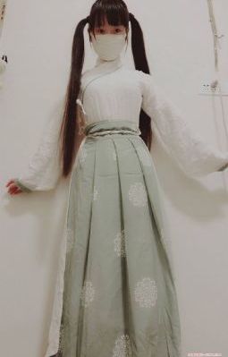 日韩精品在线视频亲密如贼_HD电影全集观看