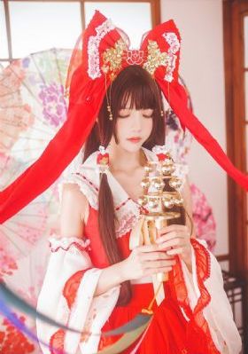 国产的假体隆胸多少钱_720免费观看韩国